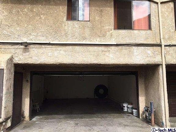 2nd image of 15012 Parthenia St Unit 3