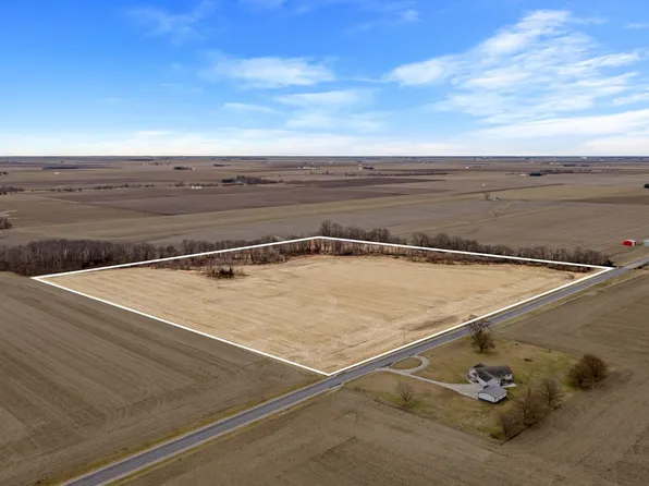 133 State Hwy, Paris, IL 61944