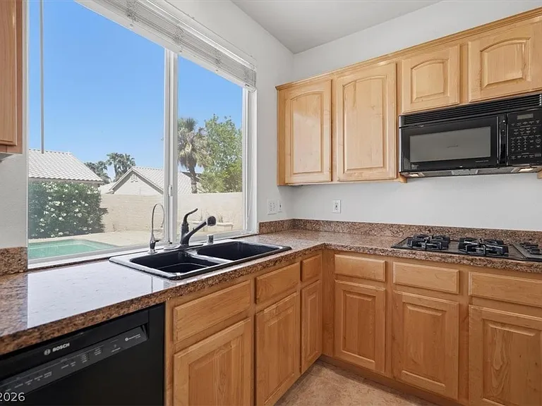 8235 Coyado St — Photo 13