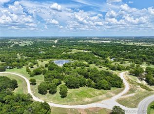 1 E Buffalo Springs Ct, Sulphur, OK 73086