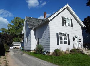 1323 Doty St, Green Bay, WI 54301