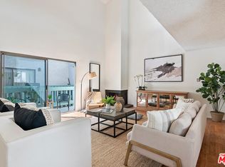 810 California Ave APT 2, Santa Monica, CA 90403