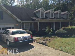 3705 Warwick Way, Snellville, GA