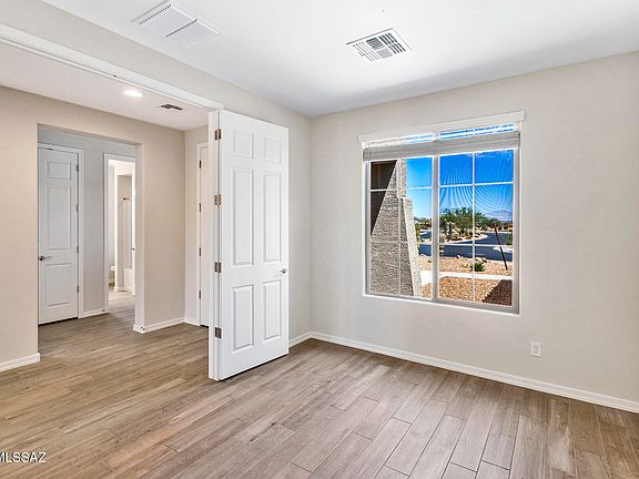 3rd image of 13450 E Silverra Pl