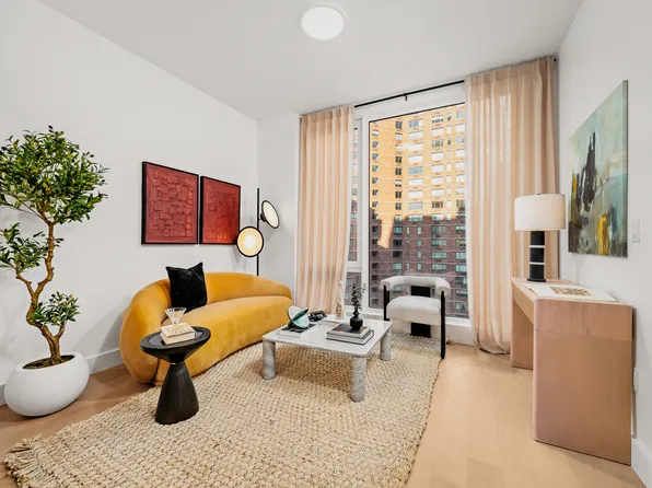 250 West 49th Street image 1 of 24