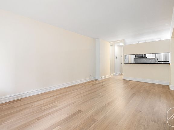 5th image of 145 W 67th St APT 7B