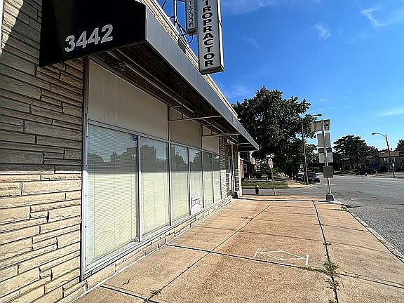 Storefront on Watson Rd