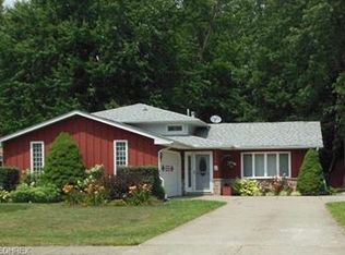 34116 Gina Dr, North Ridgeville, OH 44039