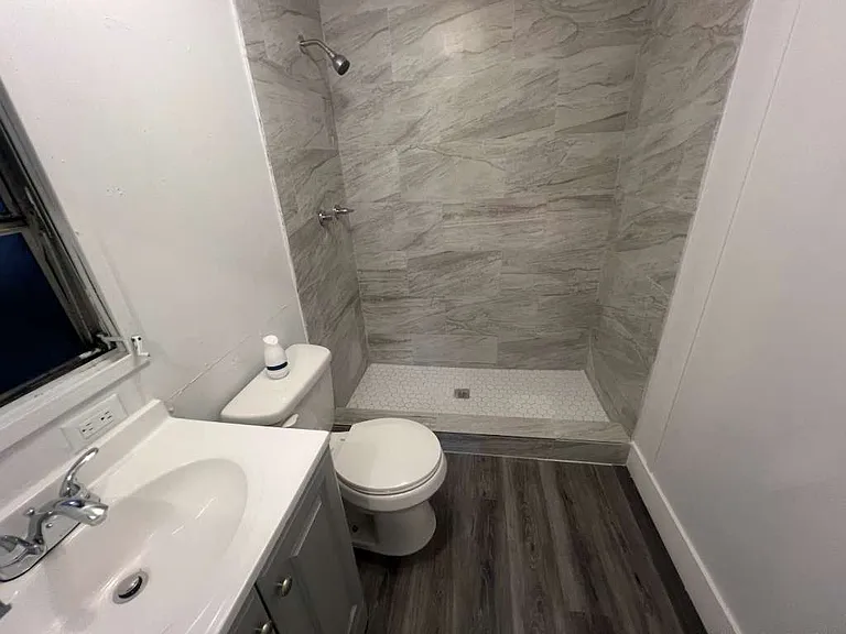 23034 Watergate Cir #E3 — Photo 12