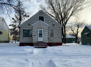 818 16th St N, Virginia, MN 55792