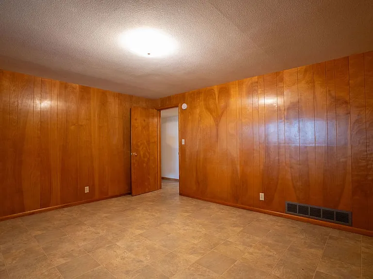 610 N Aurora Ave — Photo 15