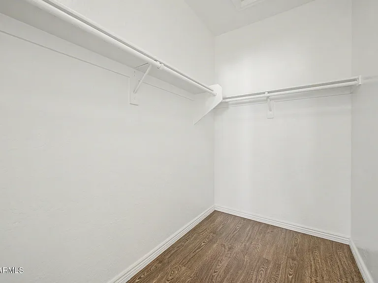 525 N Miller Rd #228 — Photo 19