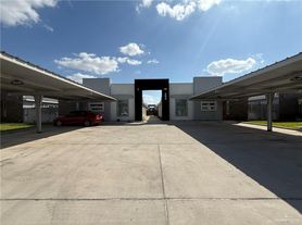 204 W Rutherford Ave, Edinburg, TX