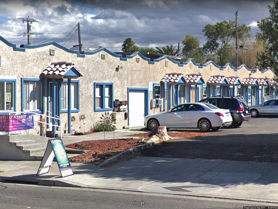 1st image of 330 W 11th St #7m4r1ek1s