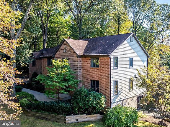 4th image of 1738 Dressage Dr