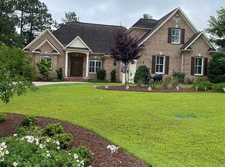 6773 Surrey Rd, Fayetteville, NC 28306