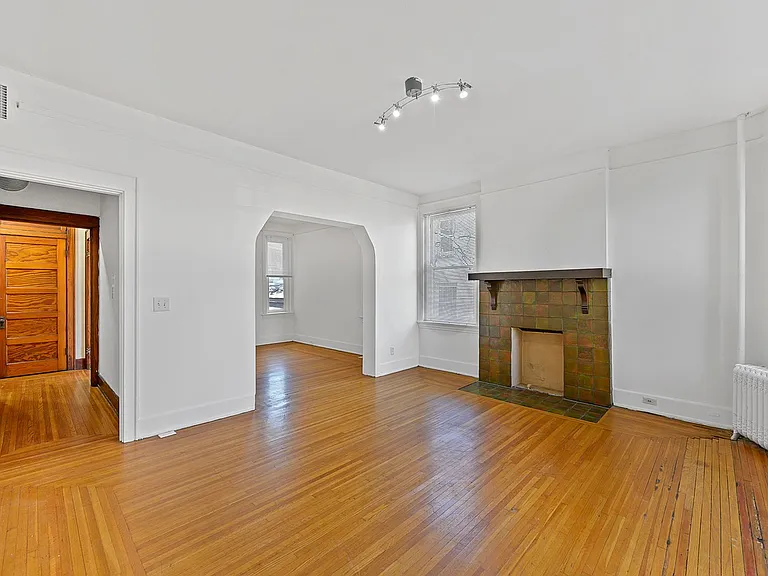257 Hosea Ave — Photo 18