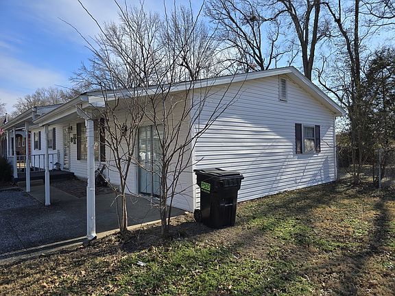 3rd image of 81 Dallas Dr