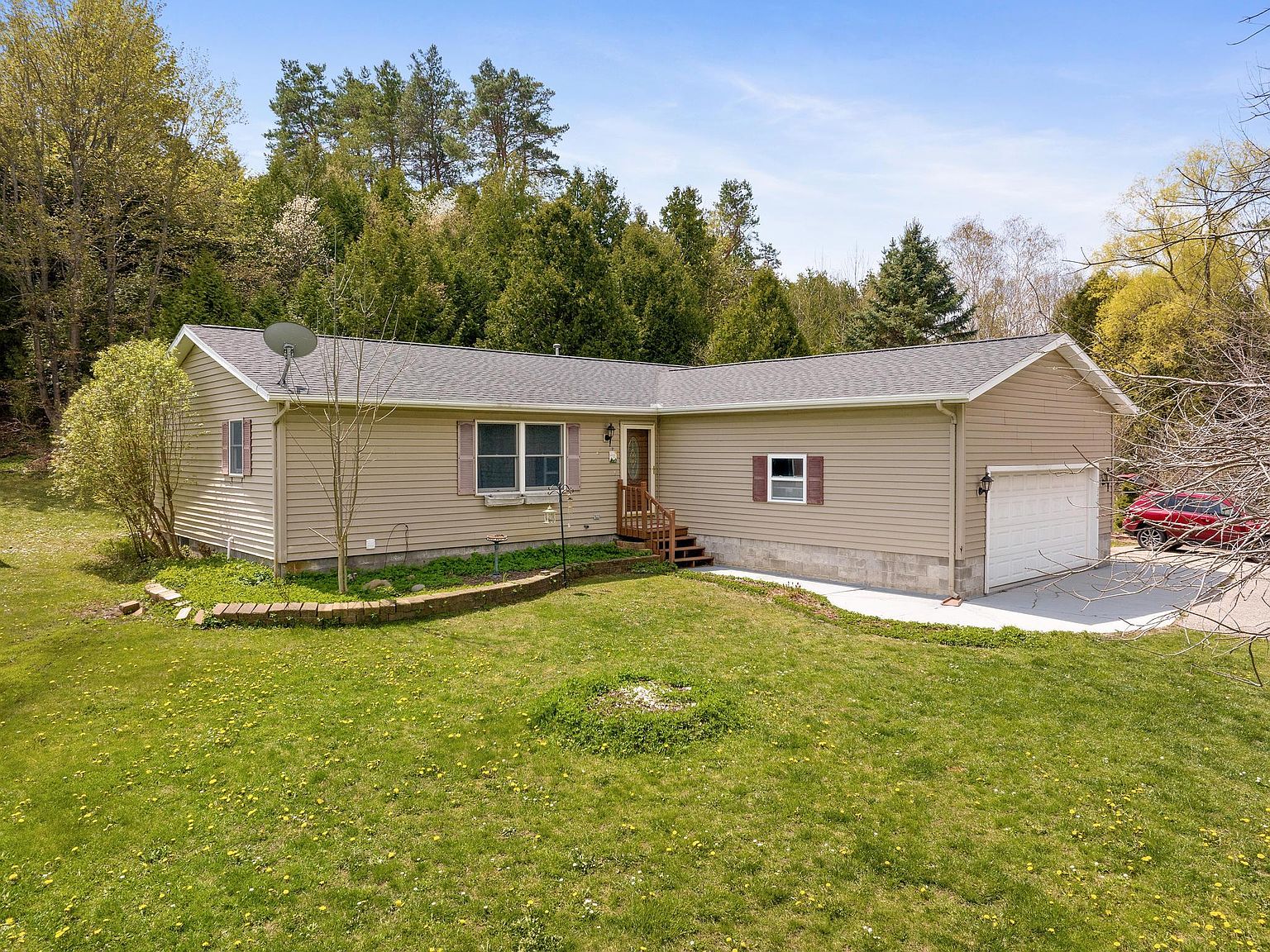 3400 Pickerel Lake Rd, Petoskey, MI 49770 Zillow