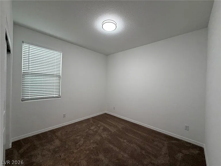 5925 Obsidian Sky Ave — Photo 3