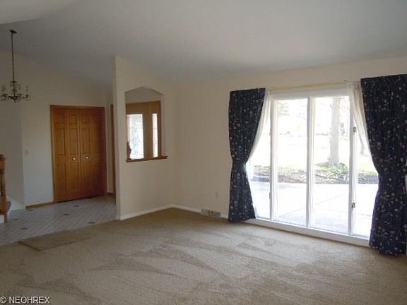 4th image of 26852 Brahms Dr