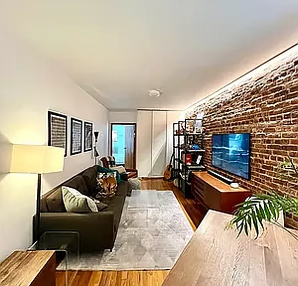 711 Carroll St #3L — Photo 2