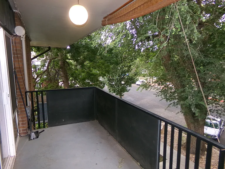 620 Mathews St #307 — Photo 12