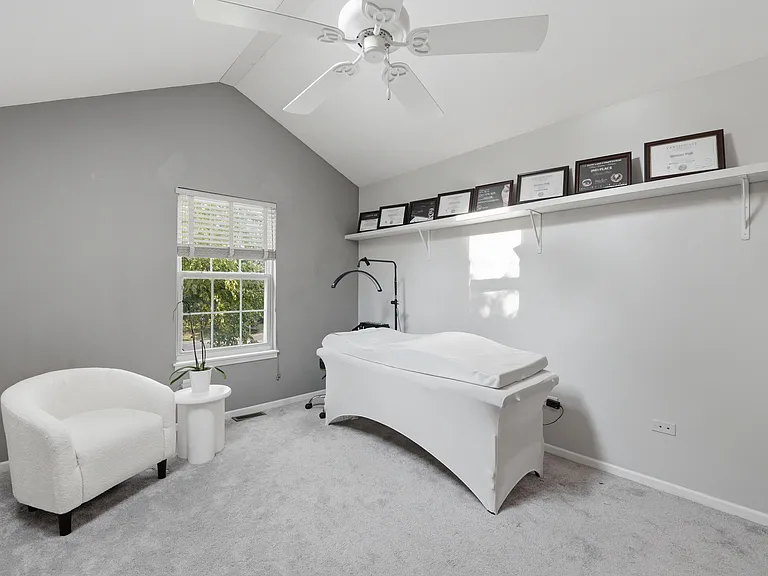 13920 S Cambridge Cir — Photo 14