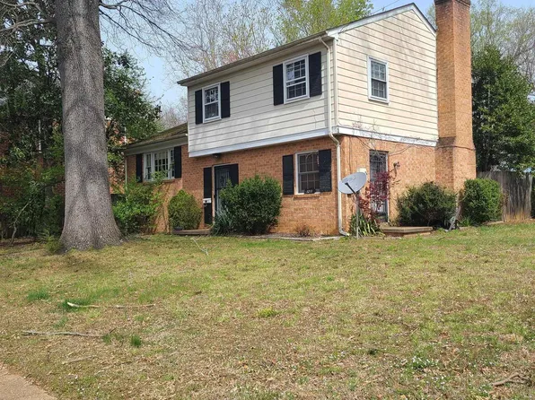 1213 Cutler Ln, Charlottesville, VA 22901