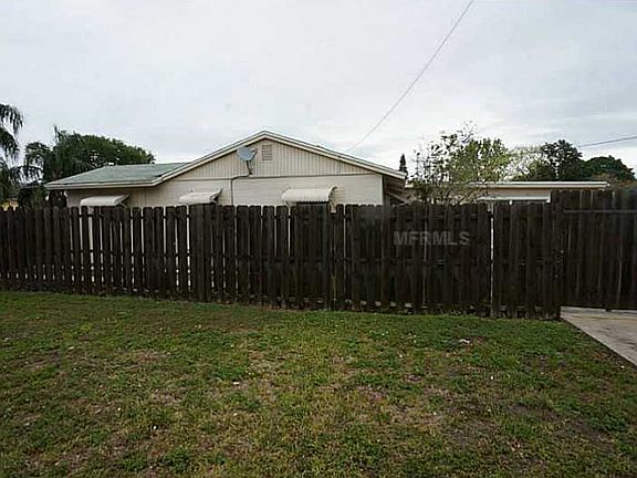 4th image of 3962 14th Ave N