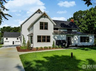 3281 Buttrick Ave SE, Ada, MI 49301