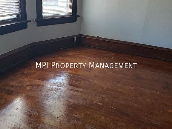 5th image of 2729 N 27th St #2729