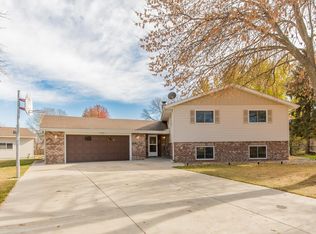 528 McDevitt St, Shakopee, MN 55379