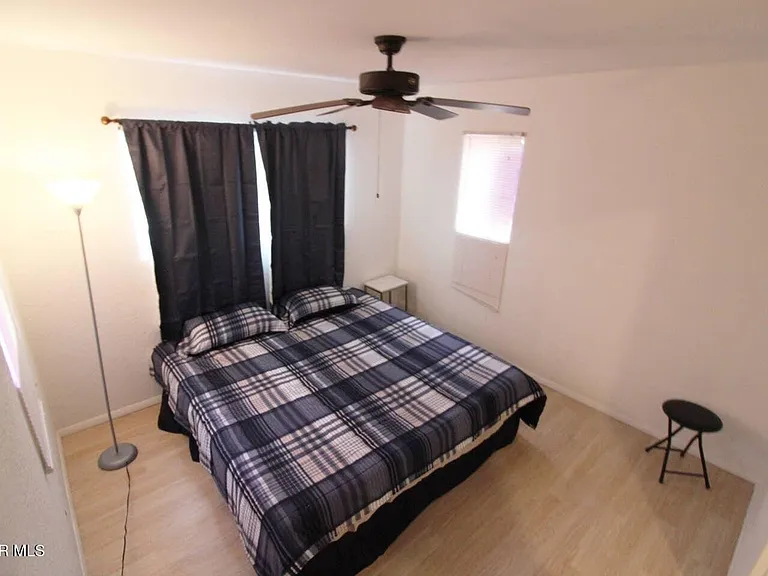 5200 Carousel Dr #3 — Photo 7