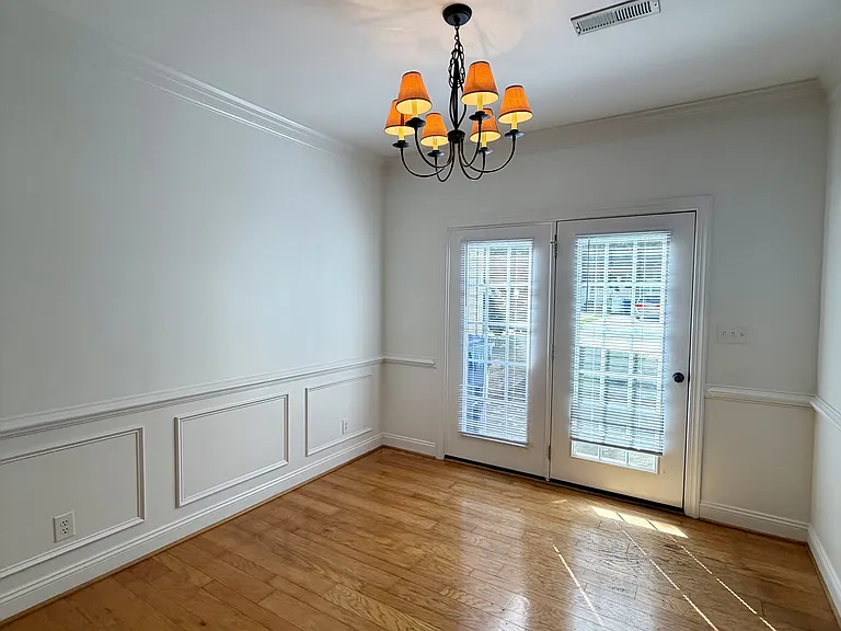 508 Capstone Dr #1 — Photo 7