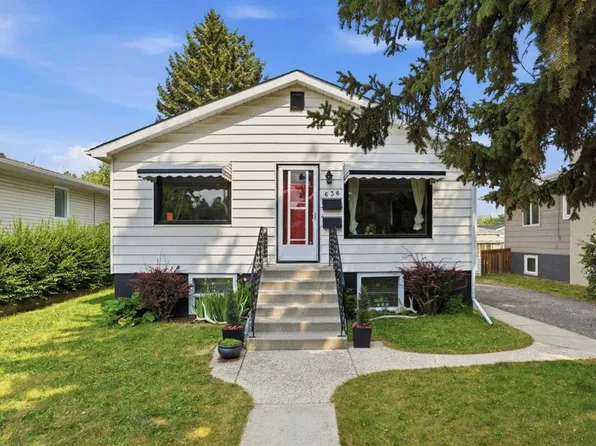 636 S 55th Ave SW, Calgary, AB T2V 0G1