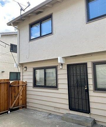 4th image of 950 Clyde Ave #4