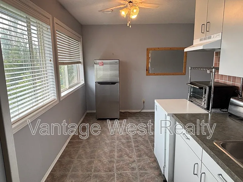 1 bed, 1.0 bath, $1,350 — Photo 4