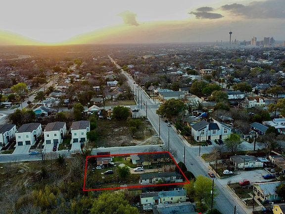 5th image of 1000 Porter St