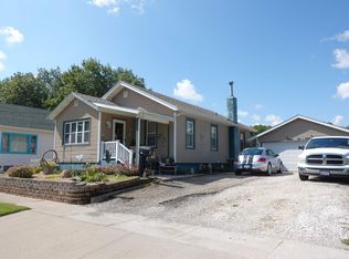 532 Oak St, Galesburg, IL 61401