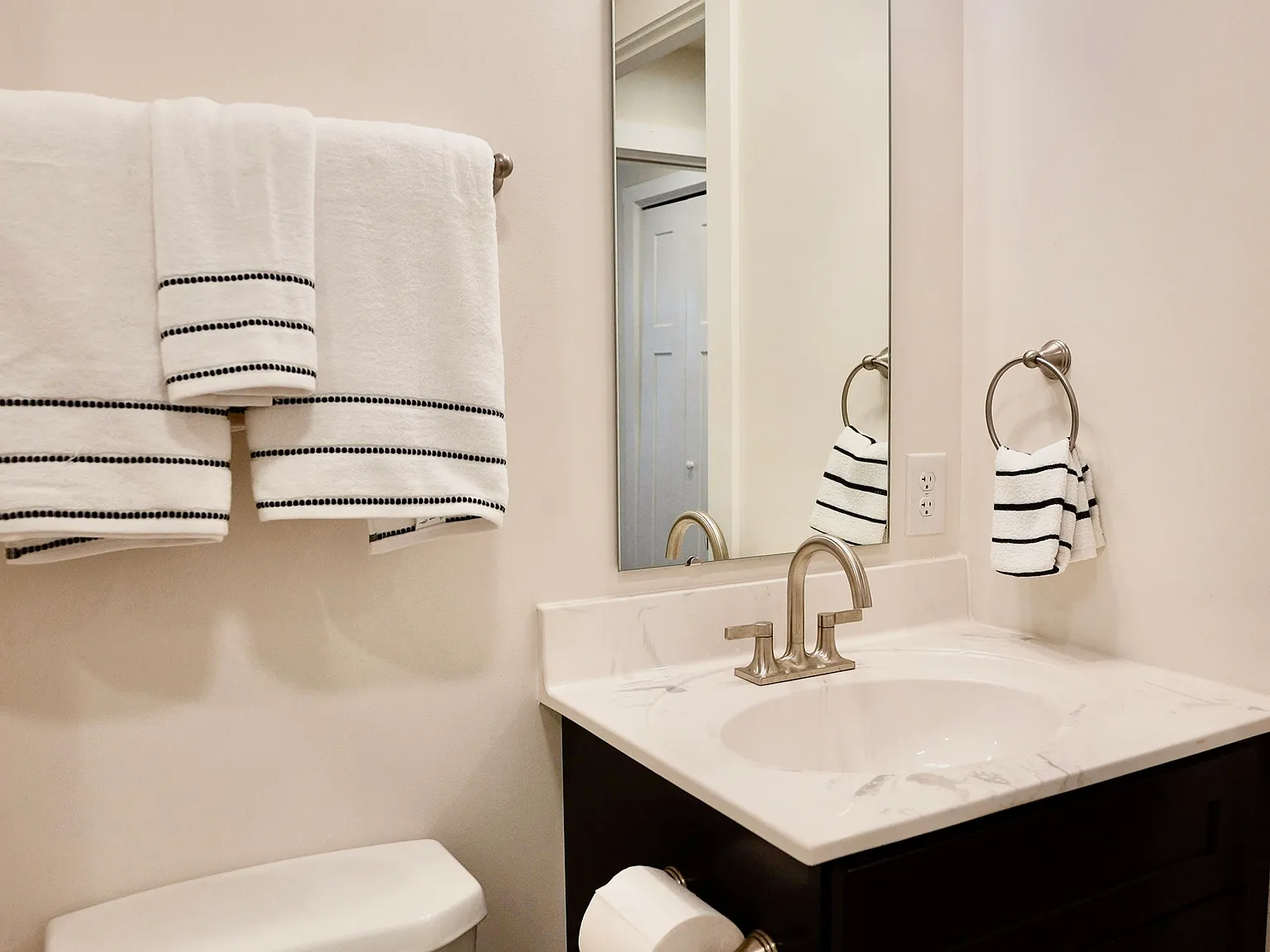1 bed, $1,600 — Photo 4
