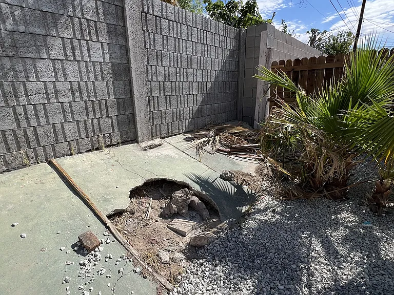 3608 W Bonanza Rd — Photo 42