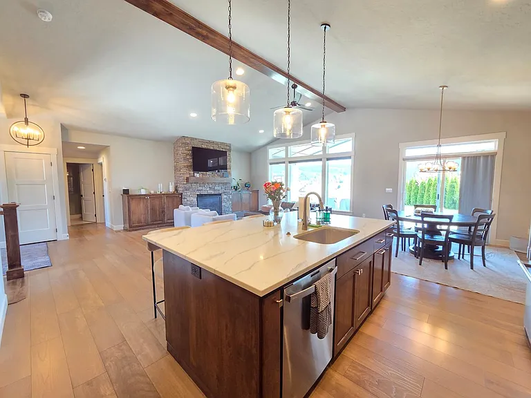 4219 S Bernson Ct — Photo 4
