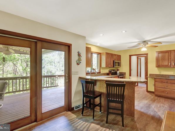 36 Wade Dr, Lititz, PA 17543