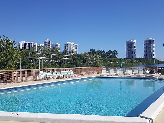 2nd image of 3475 N Country Club Dr #E4
