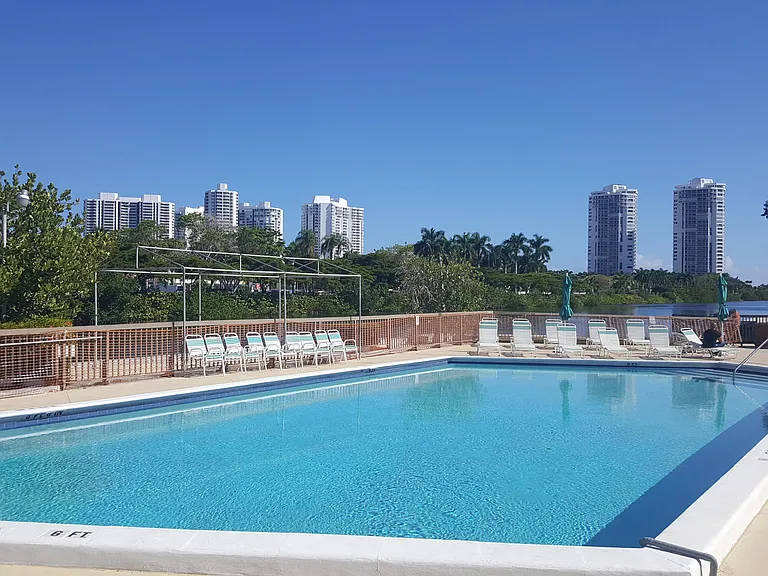 3401 N Country Club Dr #421 — Photo 6
