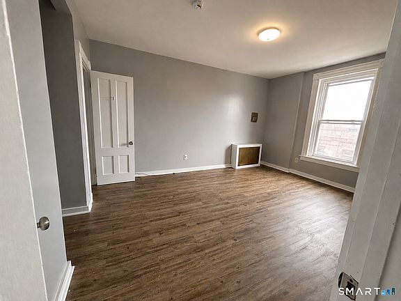 2nd image of 460 Main St APT 13