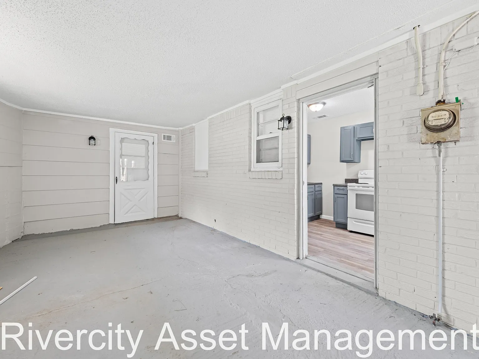410 Carbon Cove - 1 — Photo 3