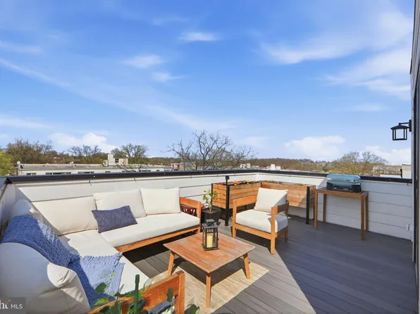 623 Kennedy St NW #10, Washington, DC 20011