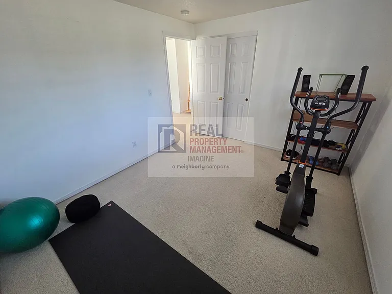 8615 Sweetbrier Loop SE — Photo 10